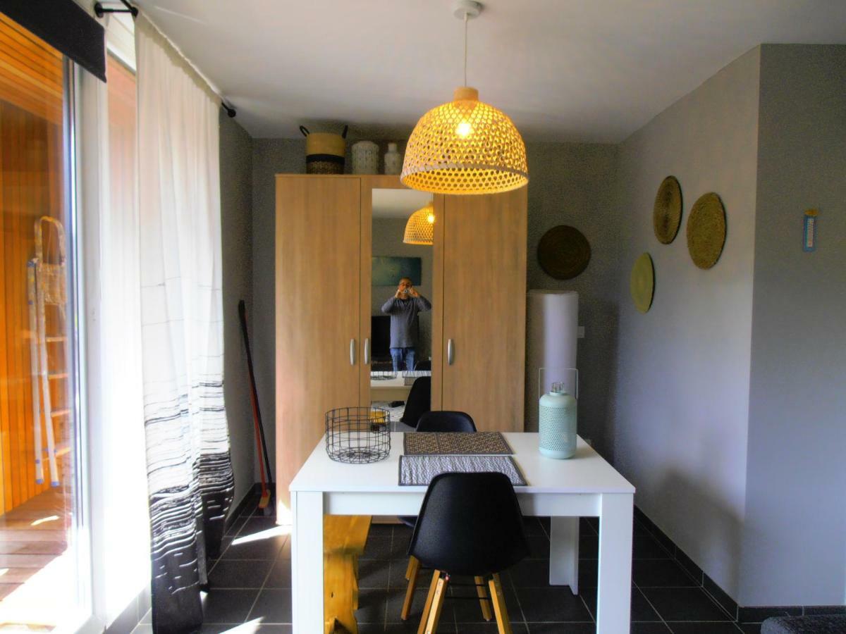 Studio Le Vedeur Avec Balcon Vue Sur Riviere Durbuy Exterior foto